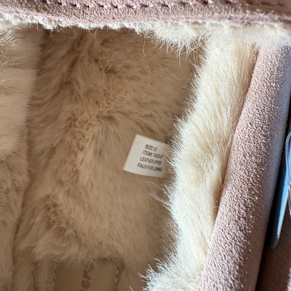 My Slippers, size 12 - Picture 3 of 3